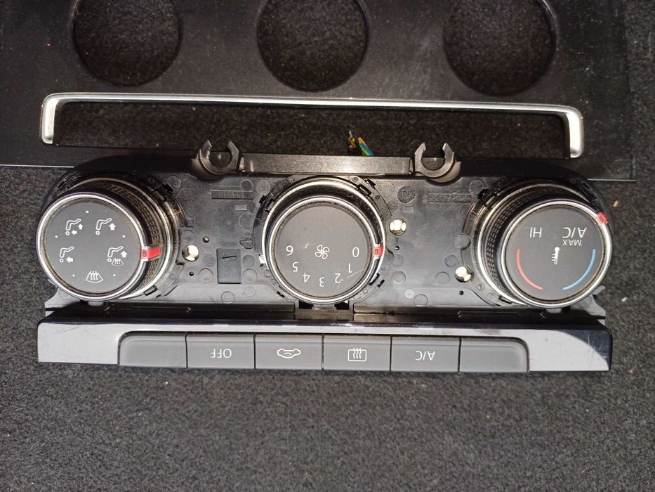 Panel klimatyzacji  climatronic wolkswagen golf 7 17r