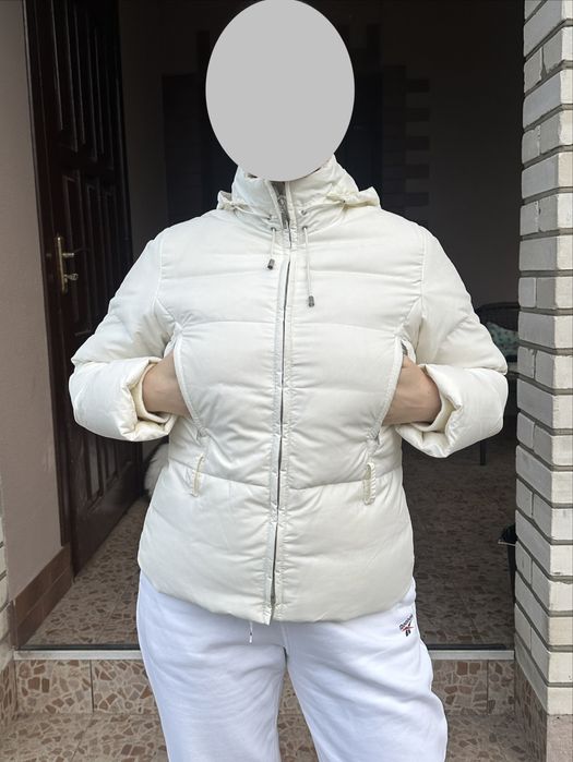 Пуховик жіночий білий