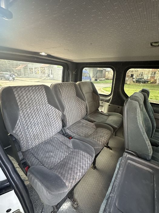 Продам (Renault Trafic)