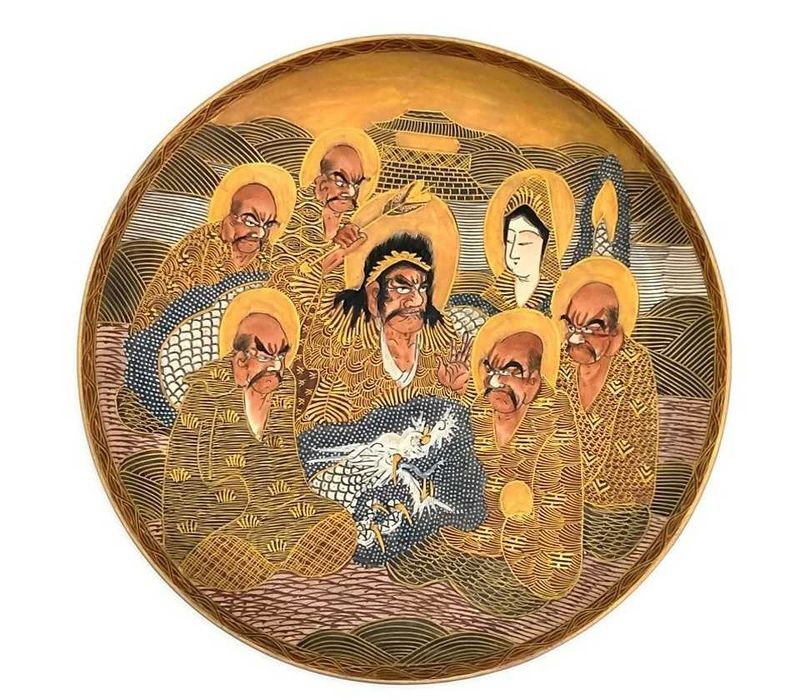 Rico prato de cerâmica Satsuma do período Taisho assinado  Nikkōzan