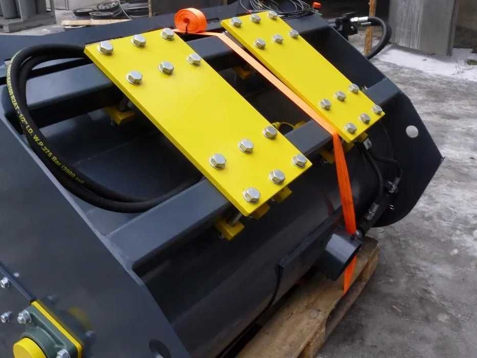 Mieszalnik łyżkowy/betoniarka MT 120 do betonu lub paszy