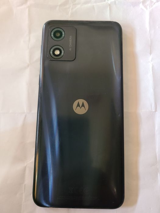 Motorola e13  2/64 gb