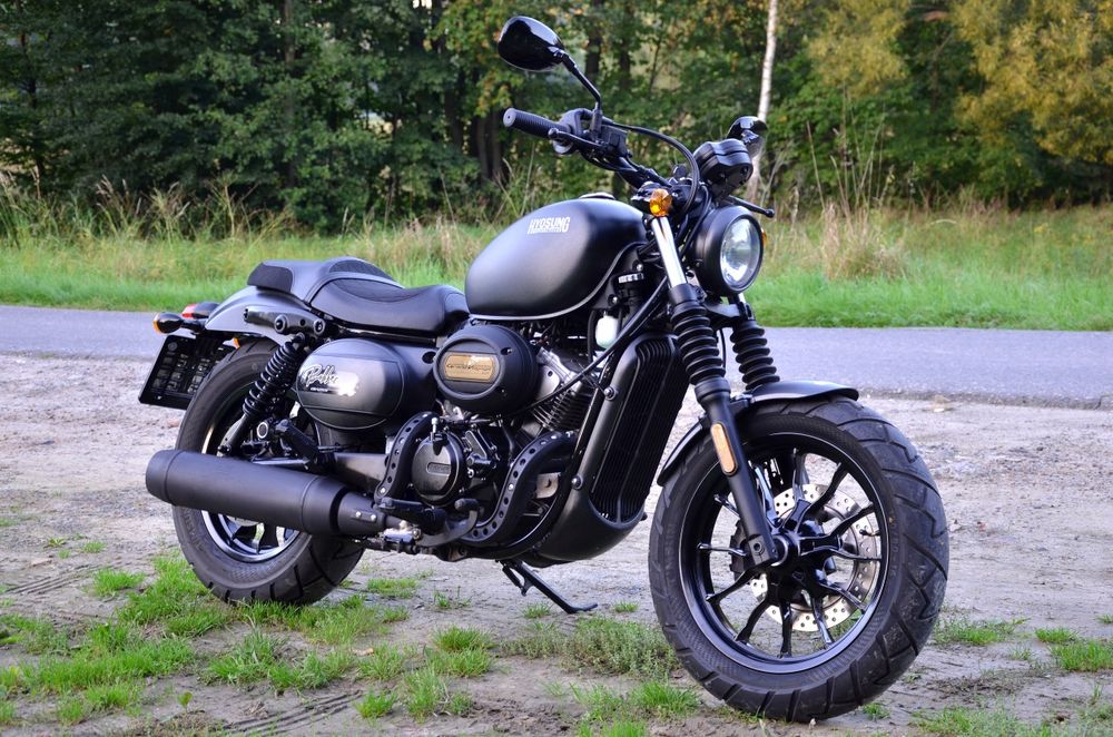 HYOSUNG GV 125 S Przebieg 2700 km Jak nowy