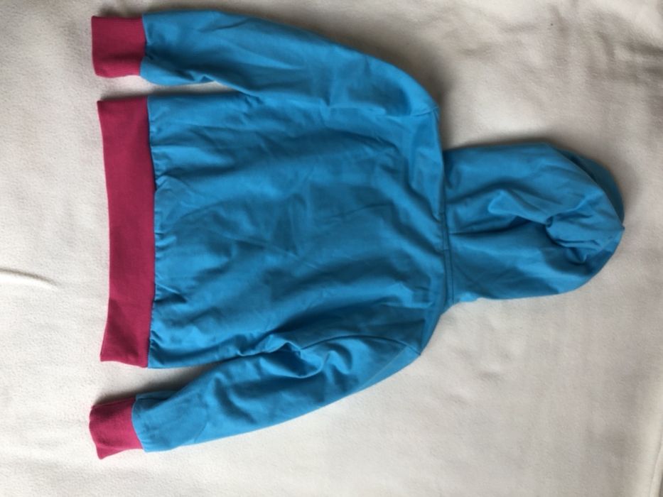 Bluza bawełniana dziewczęca z kapturem 122