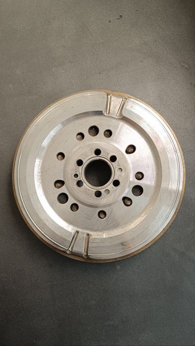 Комплект Зчеплення Valeo 837397
Комлект зчеплення з двомасовим