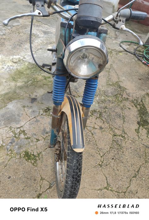 Mota Clássica Casal K182s 50cc de 1978 - Perfeita para Restauro