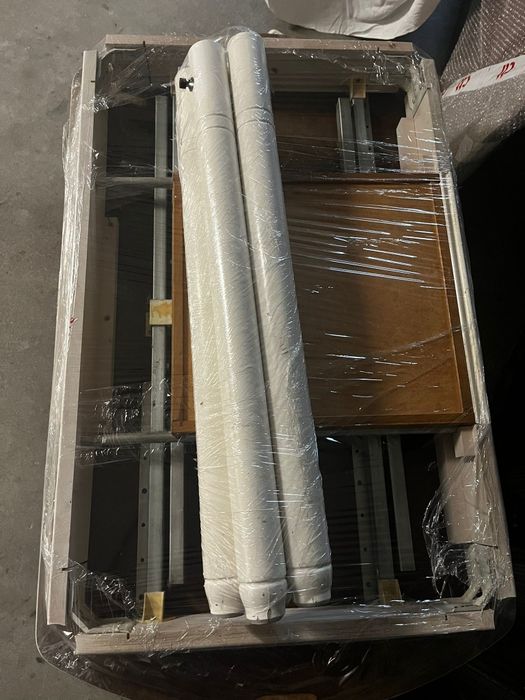 Mesa de cozinha extensível + 3 cadeiras