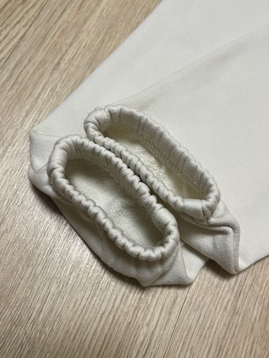 Фирменный спортивный костюм Primark на флисе, молоко, 8-9 лет