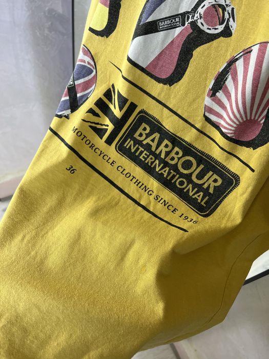 Barbour International: Мото-принт, Преміум бавовна, Класичний крій