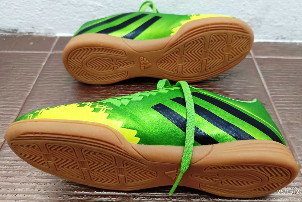 Ténis, sapatilha Adidas