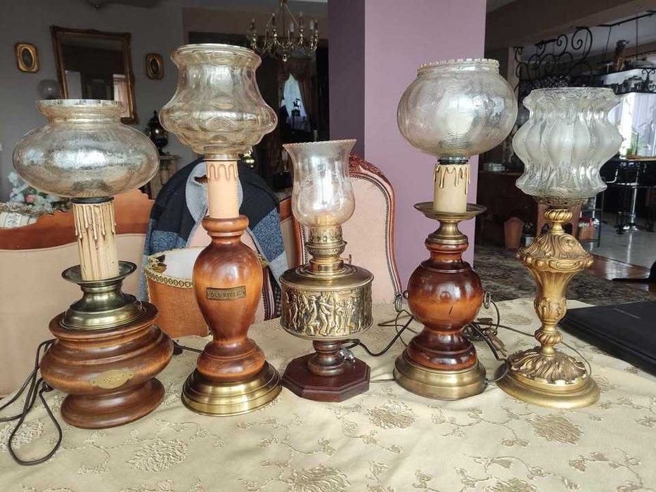 kolekcjonerska stara oryginalna lampa z kloszem