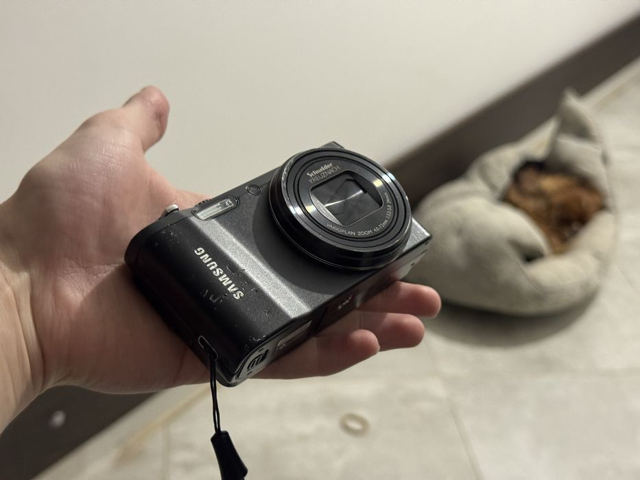 Суперзум! цифровий фотоапарат Samsung wb700