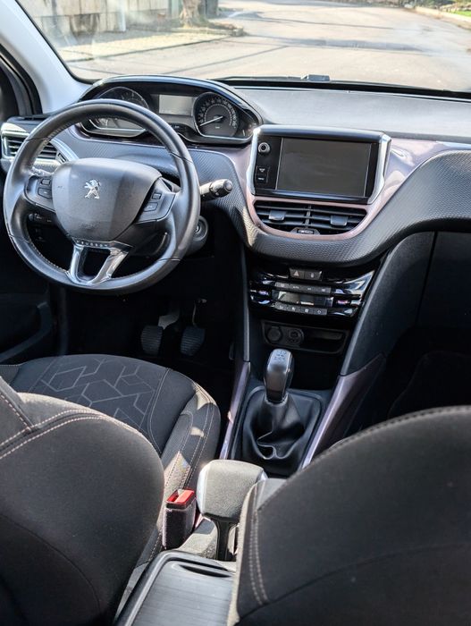 Peugeot 2008 1.4 HDi Active | Histórico Impecável