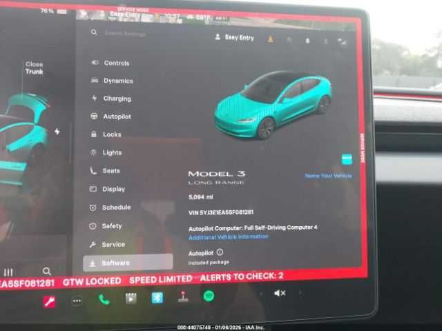 Tesla Model 3 2025 .