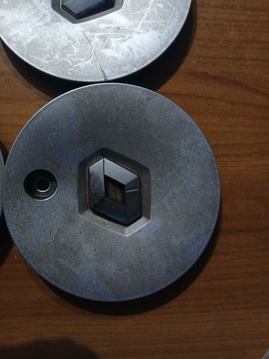 Tampas para às jantes de alumínio