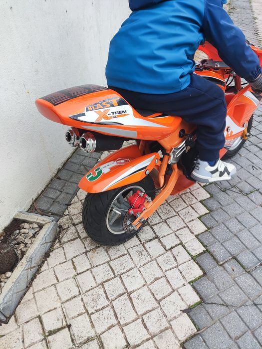 Mini mota a gasolina