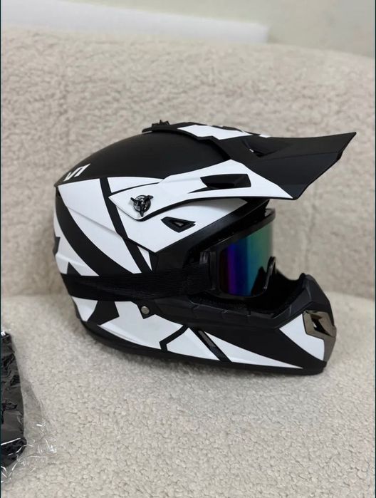 Мото шолом Fox + 3 подарунки