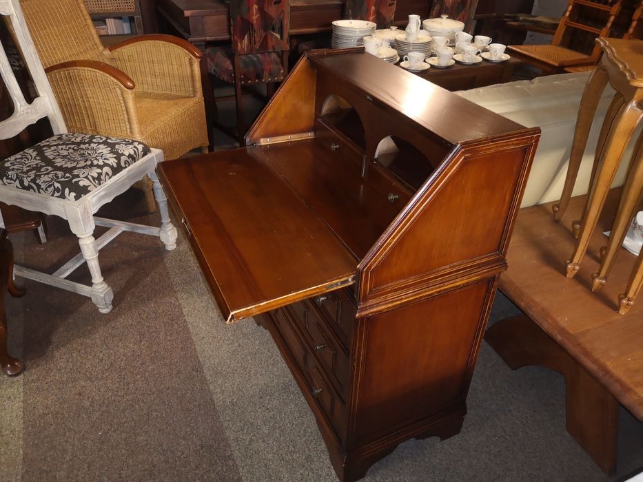 Sekretarzyk drewniany holenderski