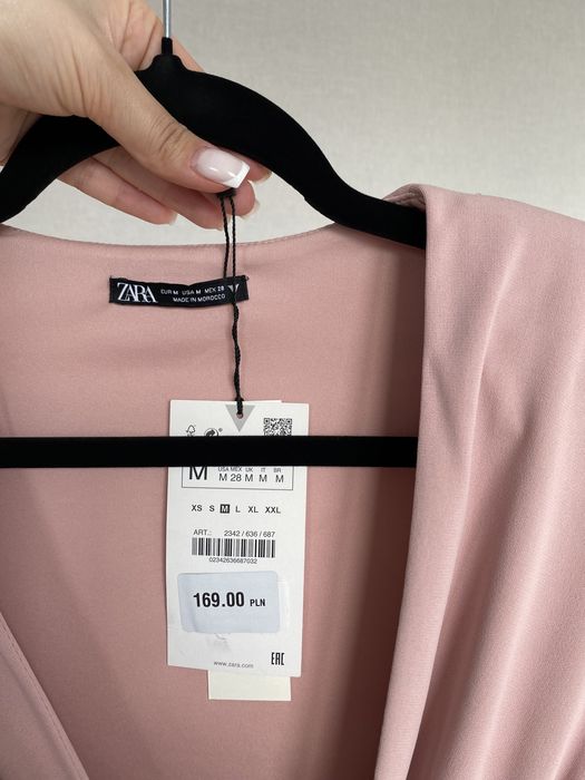 Нове міні плаття Zara