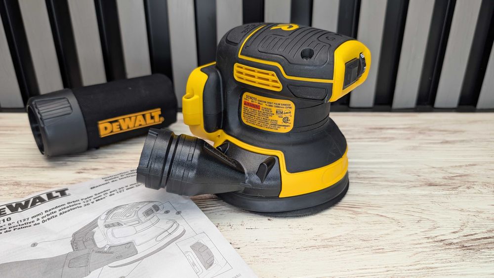 Єксцентрикова акумуляторна шліфмашина DEWALT DCW210 20V