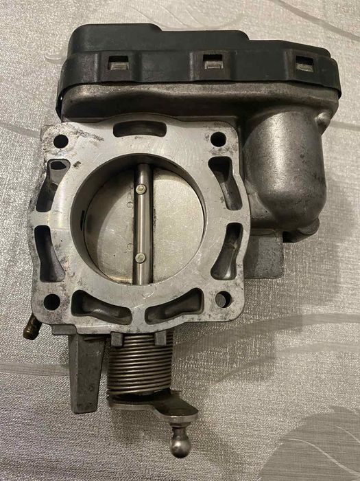 Дросельна заслінка