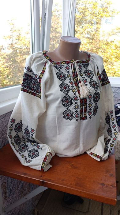 Вишиванки від виробника.