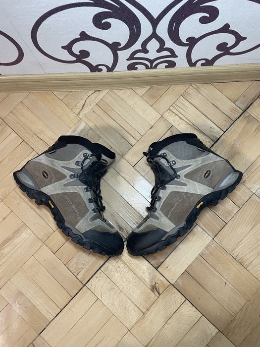 Трекінгові черевики AKU Goretex