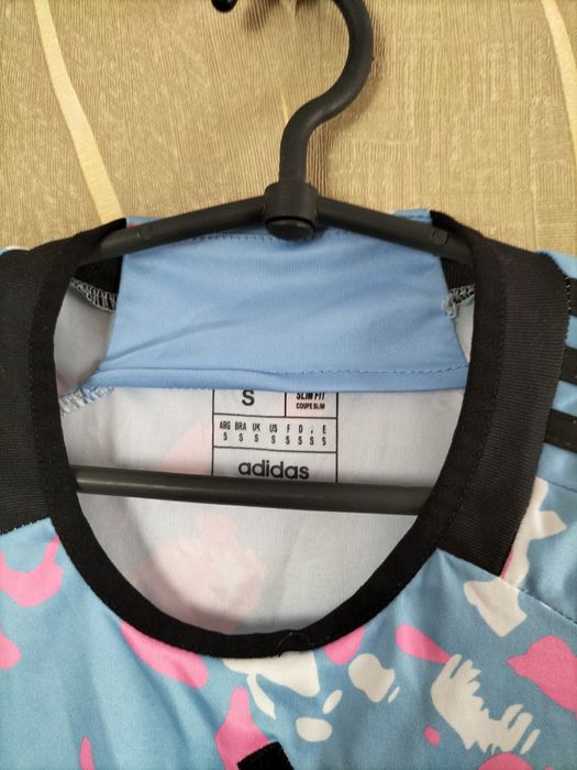 Коллекционная футболка футбольная adidas inter miami messi размер S