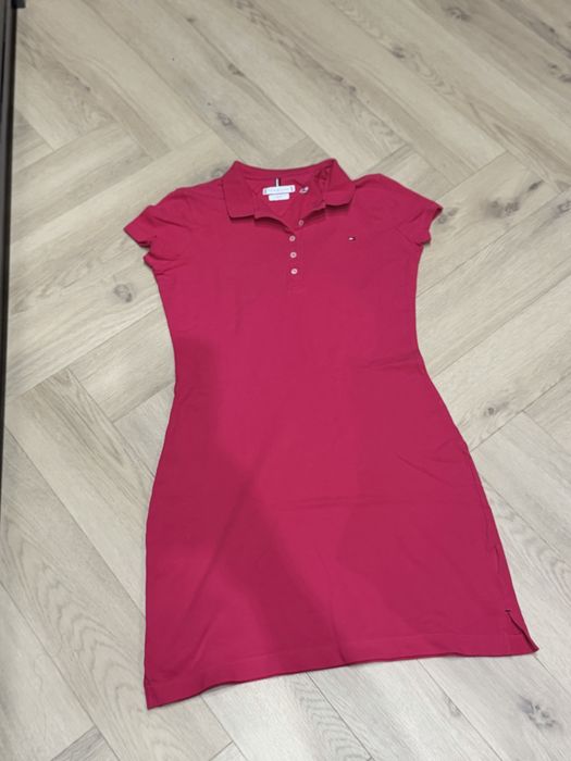 Сукня жіноча яскраво рожева