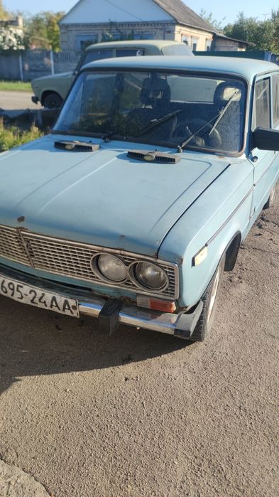 машина  ваз 2103