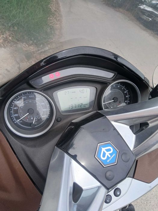 Mota Piaggio 125 X10