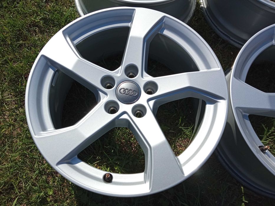 Felgi Audi 17cali 5x112 et43 7,5J A3 A4 A6 Q3 Q5