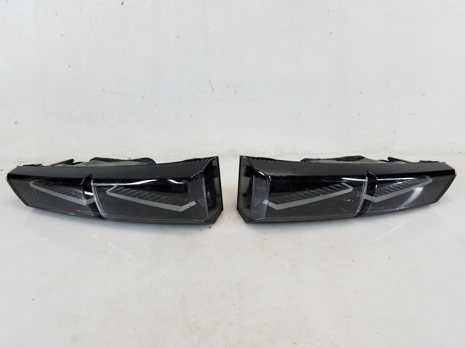 lampa tył w klapę peugeot 308 iii t10 hb