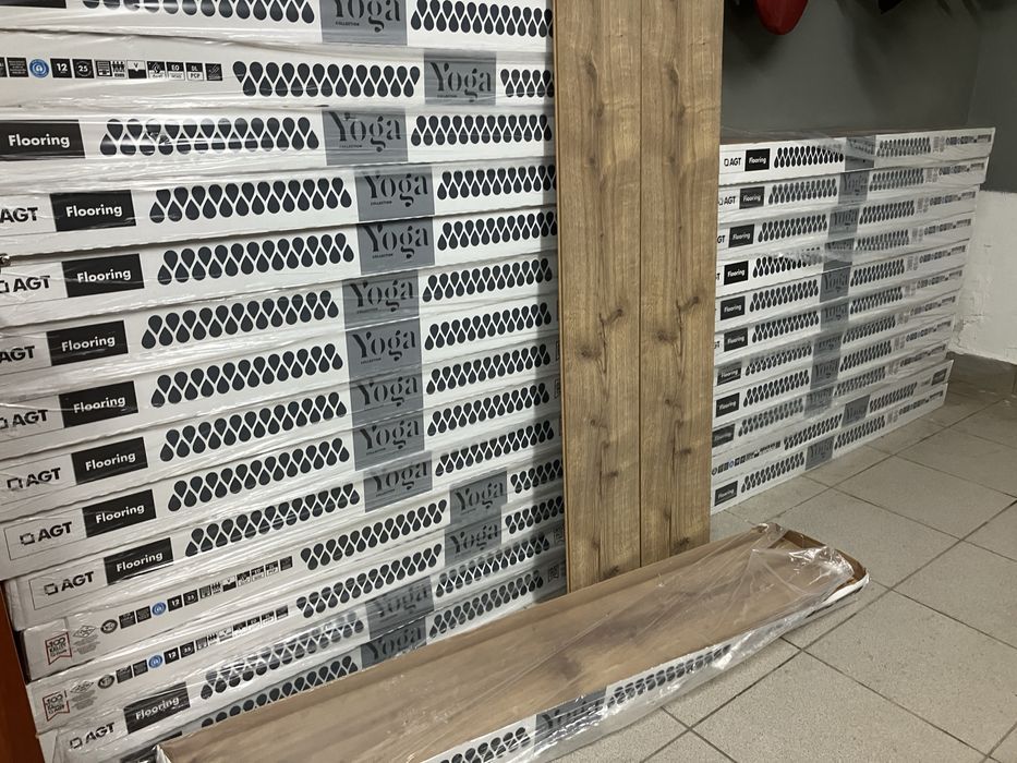 AGT PRK924 Namaste 12mm 1195x189mm AC5V4 WP 24H panele laminowane