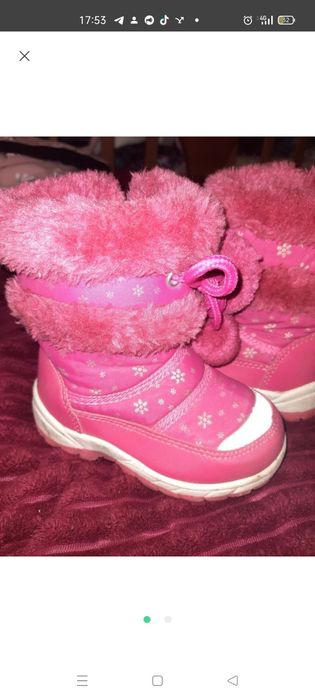 Чобітки зимові на дівчинку.