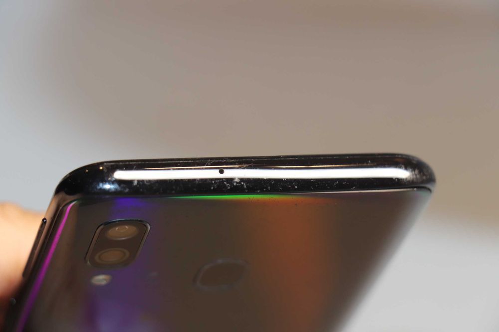 Samsung Galaxy A40  A405 DS 4/64GB Black, хороший стан! 2СІМ