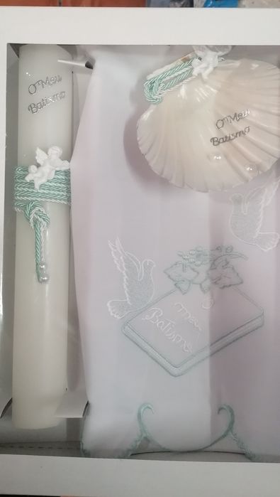 Conjuntos de Batismo na loja Gugu Dada em Moscavide