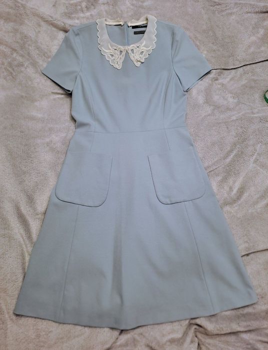 Сукня плаття блакитна приталена А-силует з коміром бренду SET р. S 36