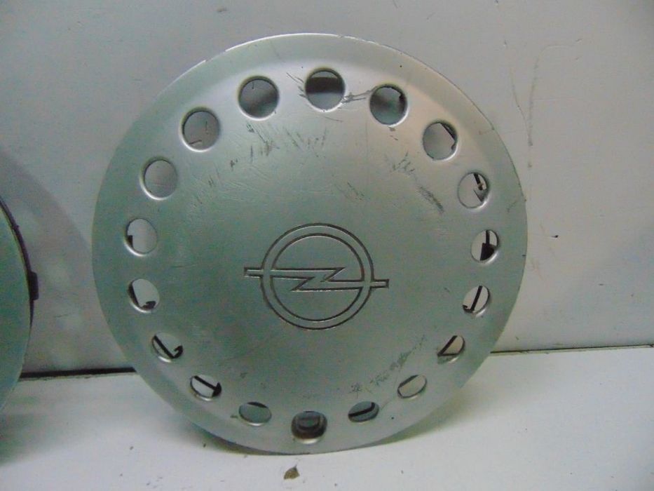 Opel tampões originais kadett E