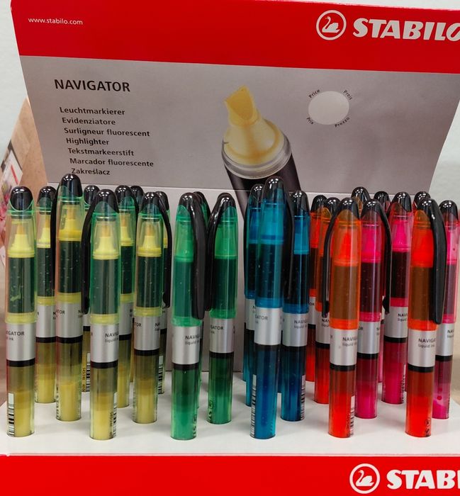 Caixa com canetas fluorescentes STABILO