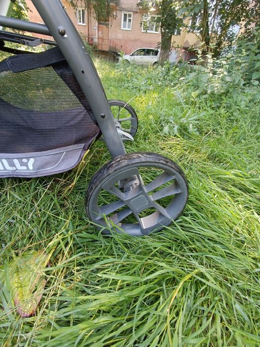 Прогулянкова коляска Tilly