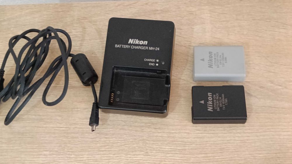 Nikon D5100 + 2 Lentes + Extras | ótimo estado