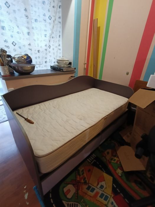 Односпальне ліжко