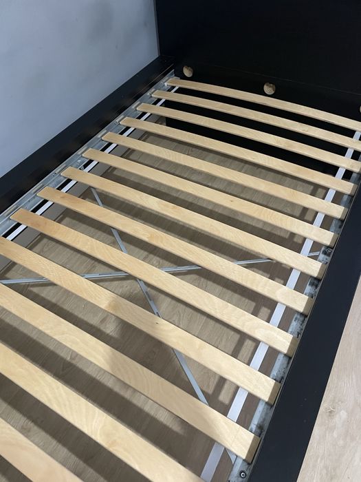 Cama Malm + colchão 90x200