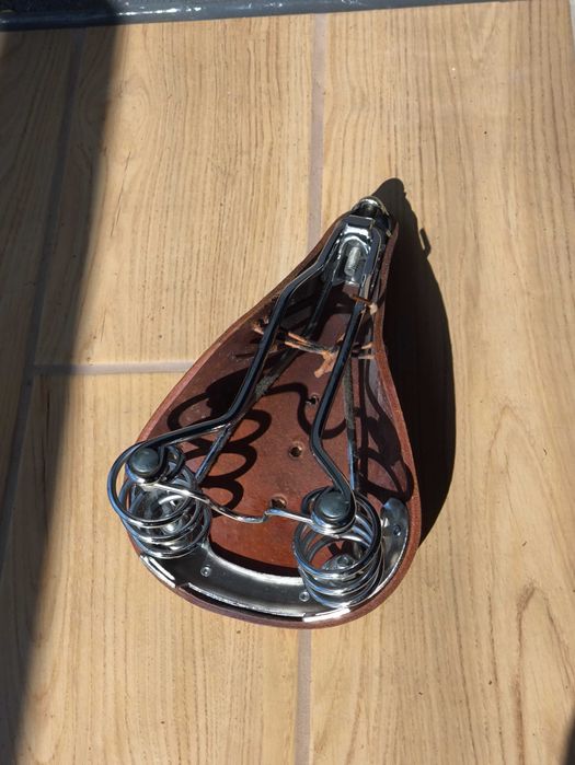 Siodełko rowerowe skórzane