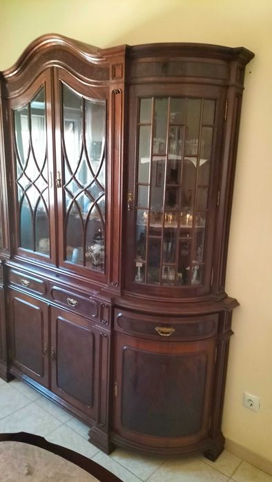 Móvel sofás e mesa