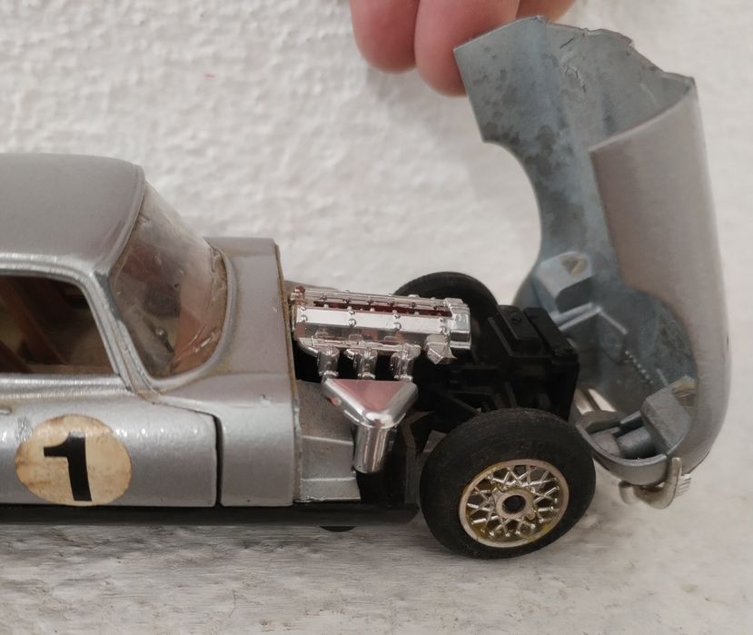 Miniatura Jaguar E Type