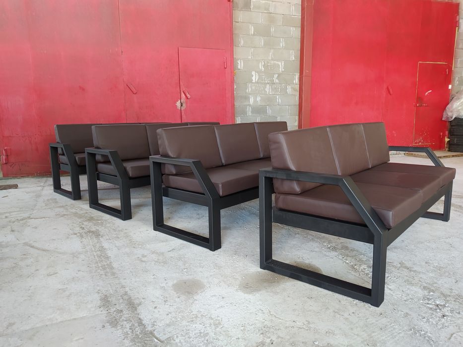 Диван лофт. Диван офисный. Диван для кафе. Диван из металла.