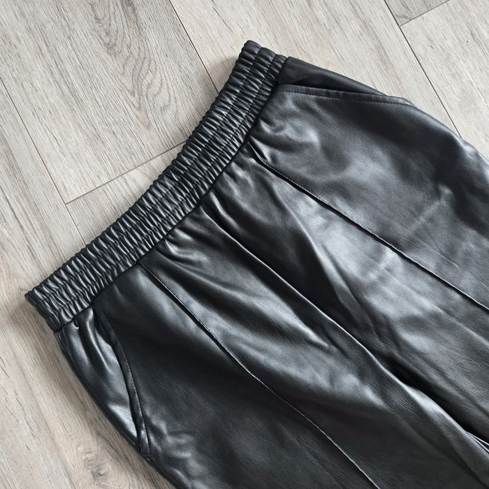 Skórzane spodnie z gumkami Primark S/M
