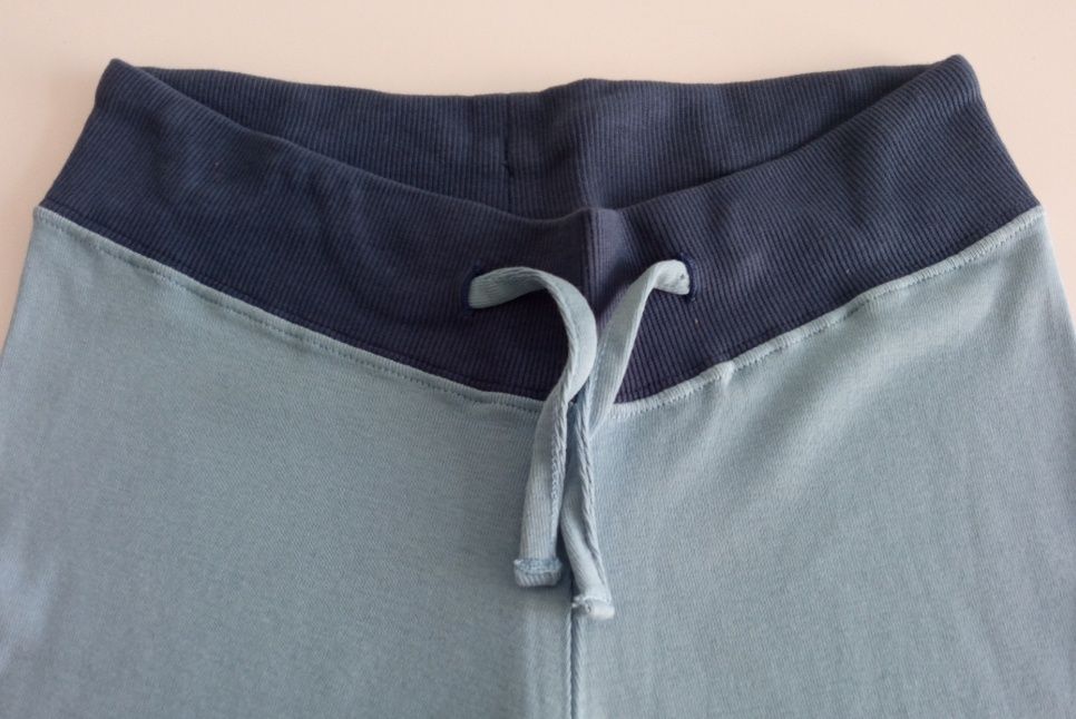Calças de desporto - tamanho L/XL - p/ caminhada, corrida ou desporto